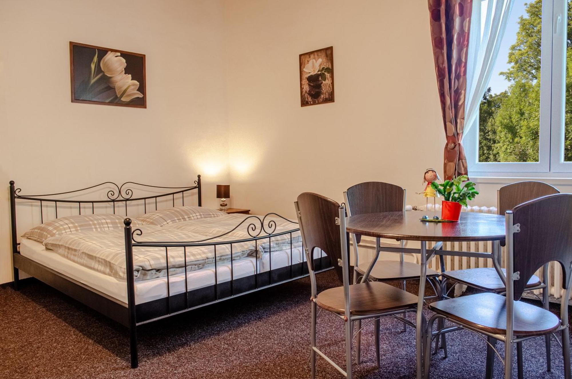Apartmany Pavilon D - Budget, Classic, Family - Novy Smokovec - High Tatras Vysoké Tatry Exterior foto